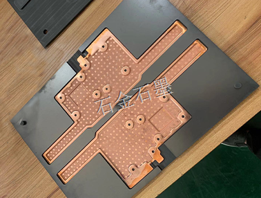 VC均熱板的工作原理是什么？